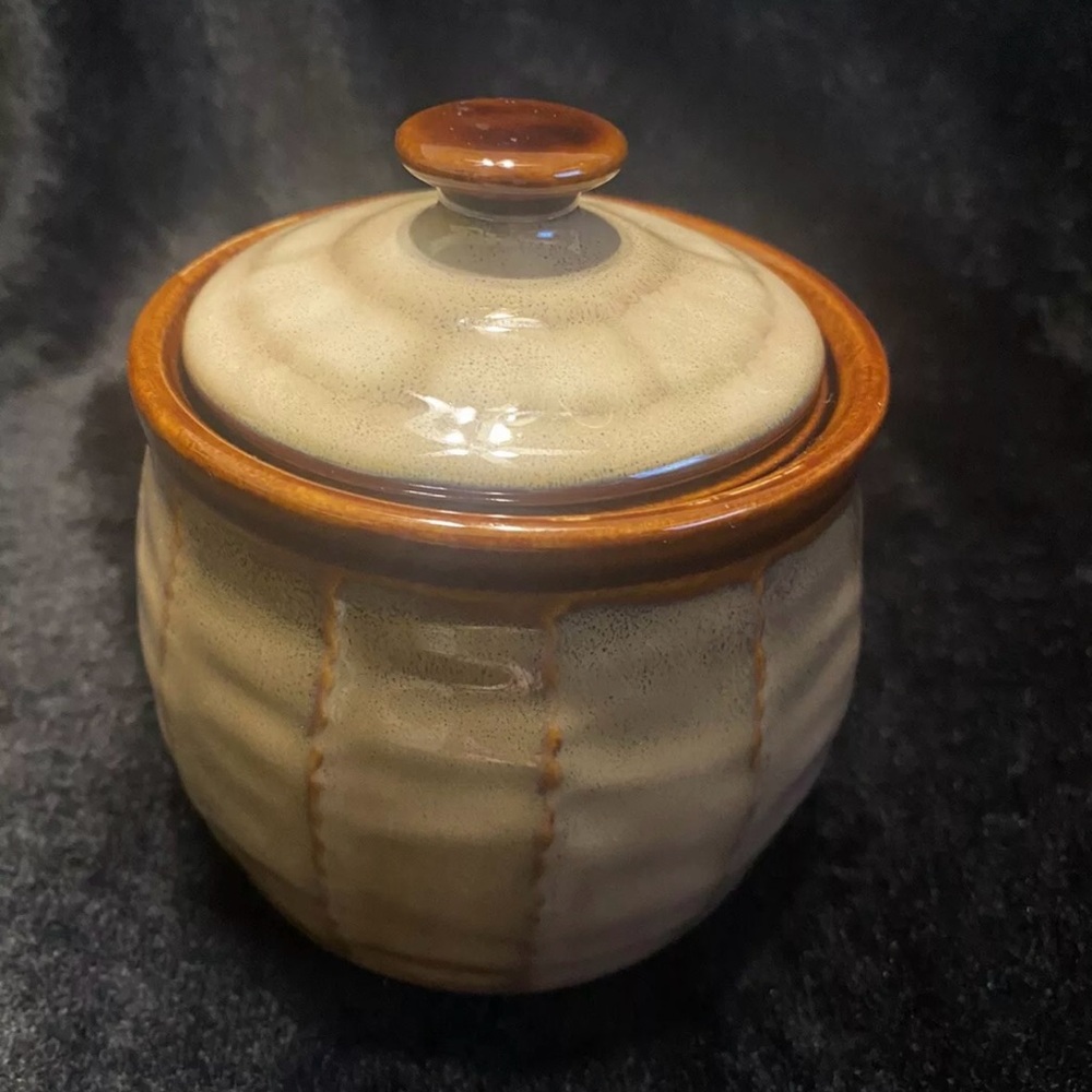 Sango Stoneware Sugare Dish with Lid Brown Drip Stoneware